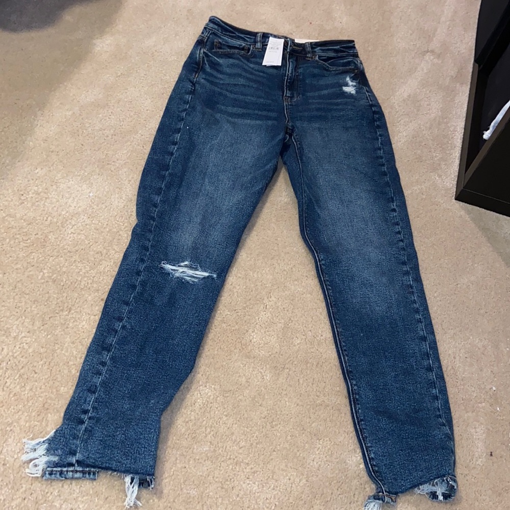 American eagle highest rise mom Jean